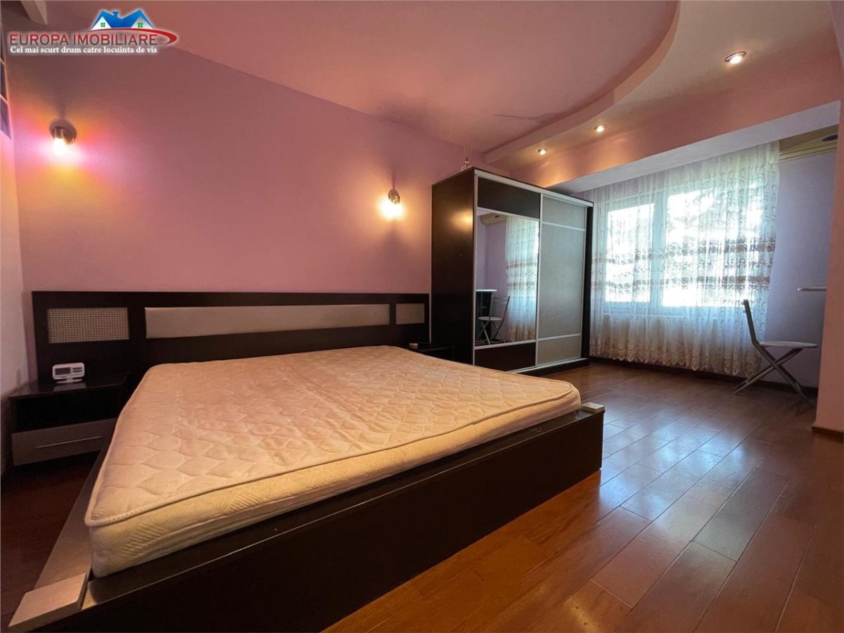 Apartament 2 camere de vanzare zona centrala Tulcea - foto 3