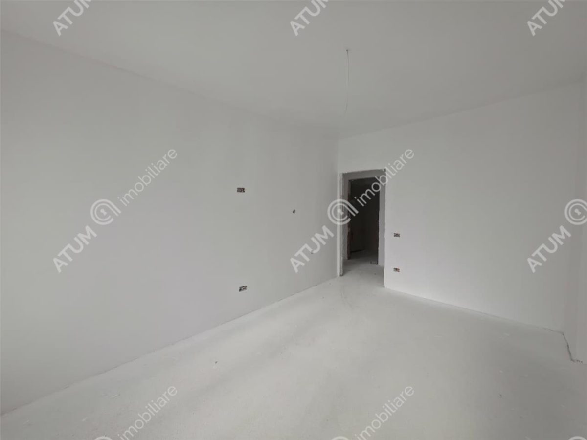 Apartament cu 2 camere si balcon in zona Calea Surii Mici din Sibiu - foto 16