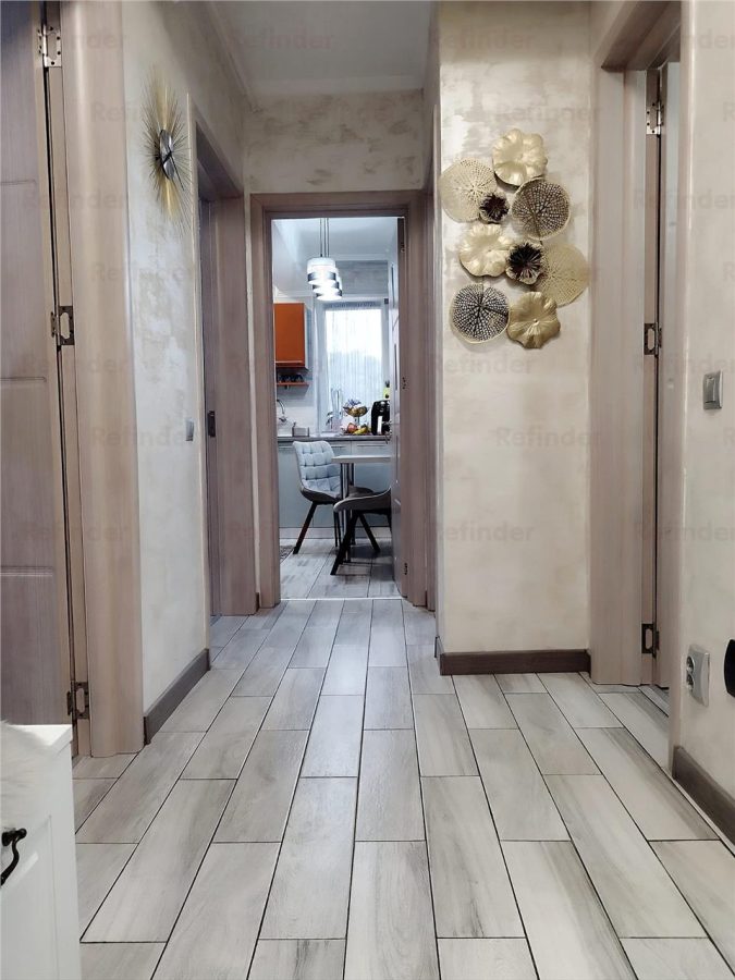 Vanzare apartament 3 camere | Titan | Parcul Teilor | bl 2019 | etaj 1/4 | lift | 77mp utili | 2 bai | mobilat si utilat lux | loc parcare | - foto 16