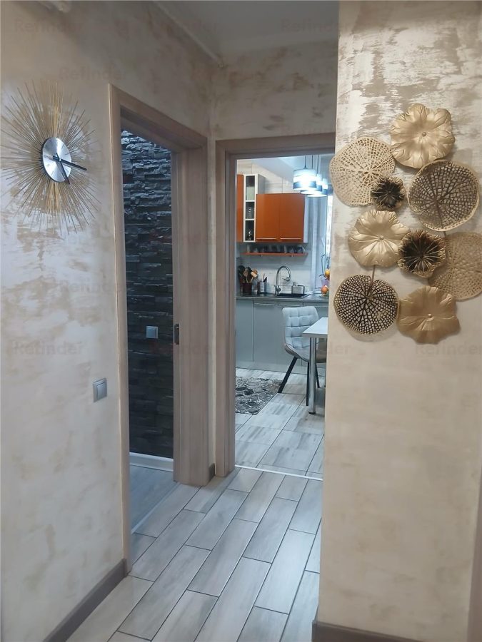 Vanzare apartament 3 camere | Titan | Parcul Teilor | bl 2019 | etaj 1/4 | lift | 77mp utili | 2 bai | mobilat si utilat lux | loc parcare | - foto 18