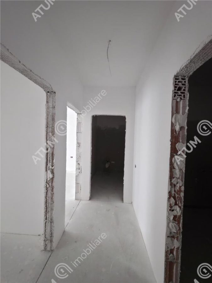Apartament cu 3 camere si balcon in zona Calea Surii Mici din Sibiu - foto 18
