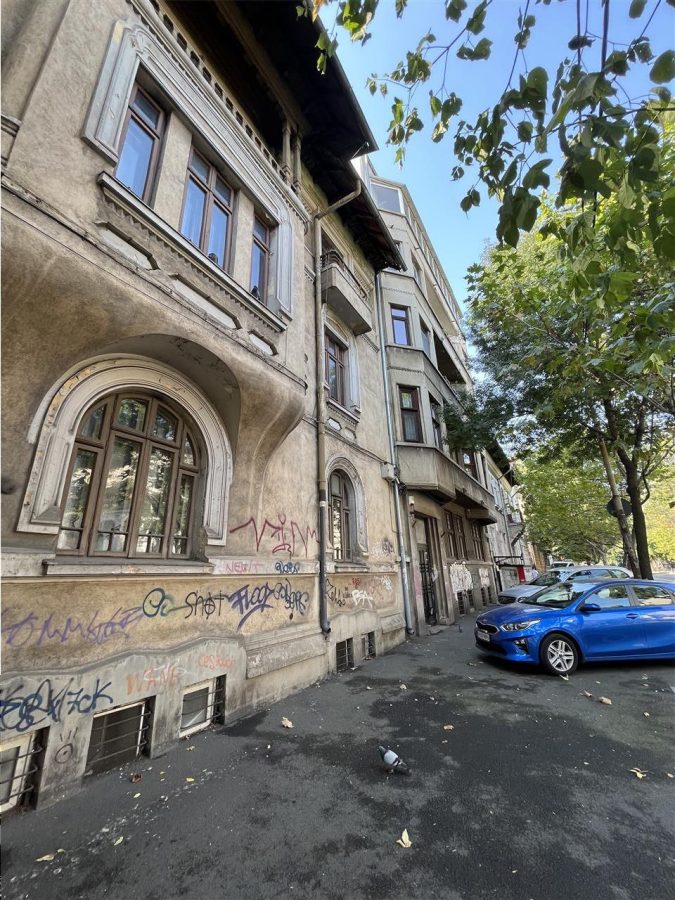 Pache Protopopescu, spatiu demisol, pretabil activitate comerciala - 