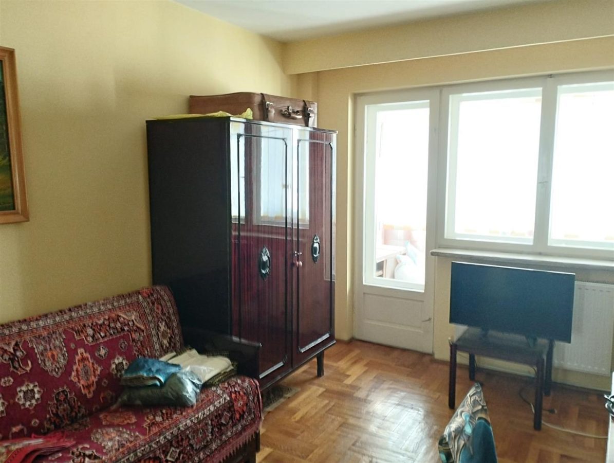 3 camere decomandate centru - foto 3