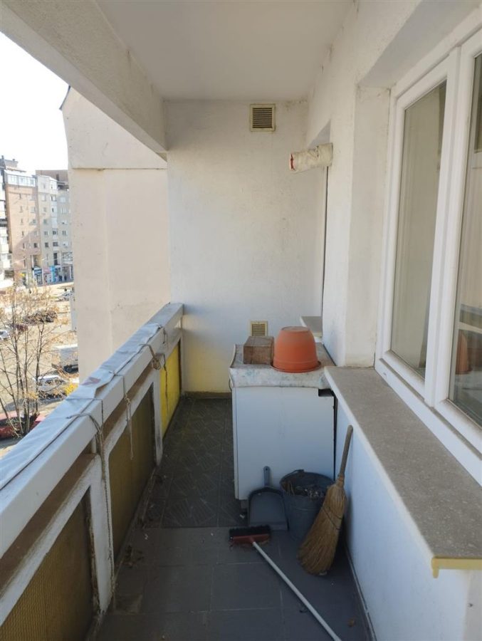 3 camere decomandate centru - foto 8