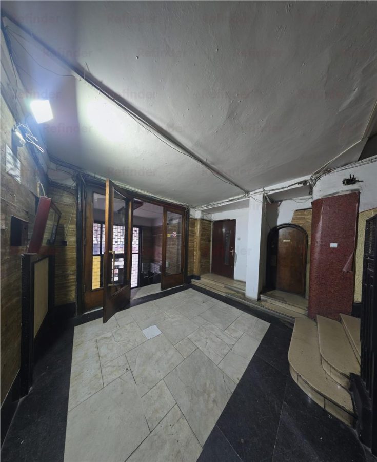 Vanzare apartament 5 camere | Universitate-Bd Carol | etaj 4/6 | interbelic | 140mp utili plus 2 boxe si garaj | - foto 4