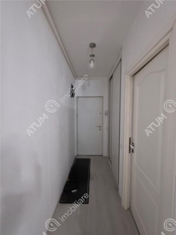 Apartament cu 3 camere si gradina de 74 mp in zona Selimbar din Sibiu - foto 14