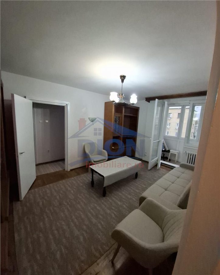 Gara de Nord  -  pe b-dul IG DUCA - 2 minute de metrou - 