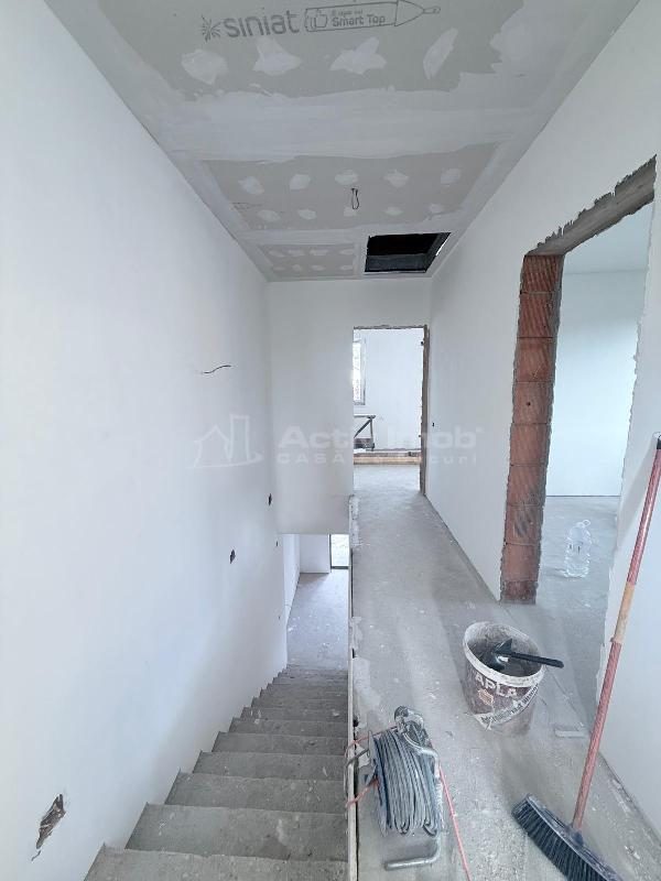 Vanzare -  Casa  - Vila - Prelungirea Ghencea - Dantelei - teren 245mp -210000E -  Comision 0! - foto 20