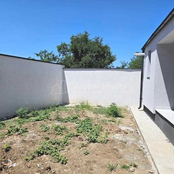 Vanzare Casa individuala - Vila - Prelungirea Ghencea - Margelelor - parc Ghidiceni -  225000E - Comision 0! - foto 3