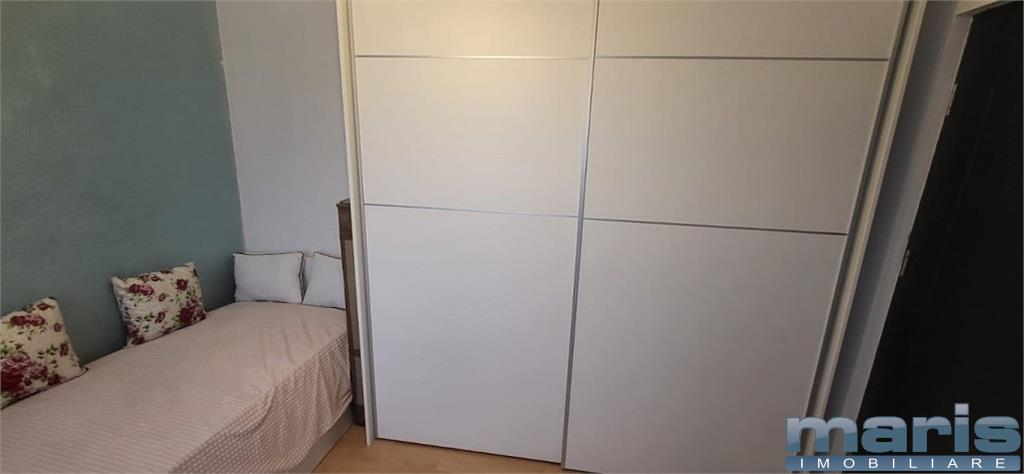 Tudor Str. Transilavnia apartament 3 camere - foto 9