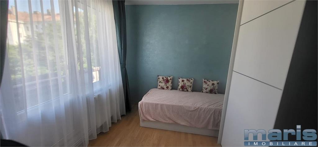 Tudor Str. Transilavnia apartament 3 camere - foto 10