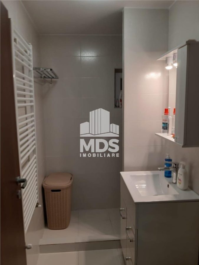 Mobilat si utilat, centrala termica in Complexul Studentesc! - foto 8