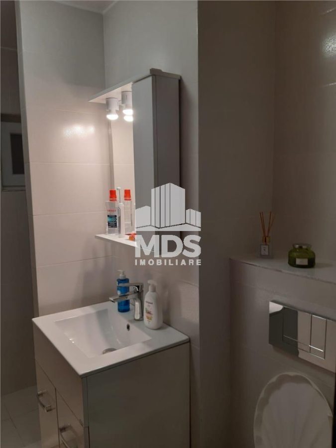 Mobilat si utilat, centrala termica in Complexul Studentesc! - foto 9