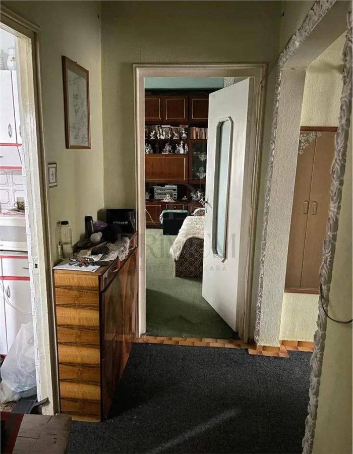 SIMION BARNUTIU - 3 CAM - DECOMANDAT - 2 BAI - 2 BALCOANE - BOXA - CENTRALA/AC - foto 4