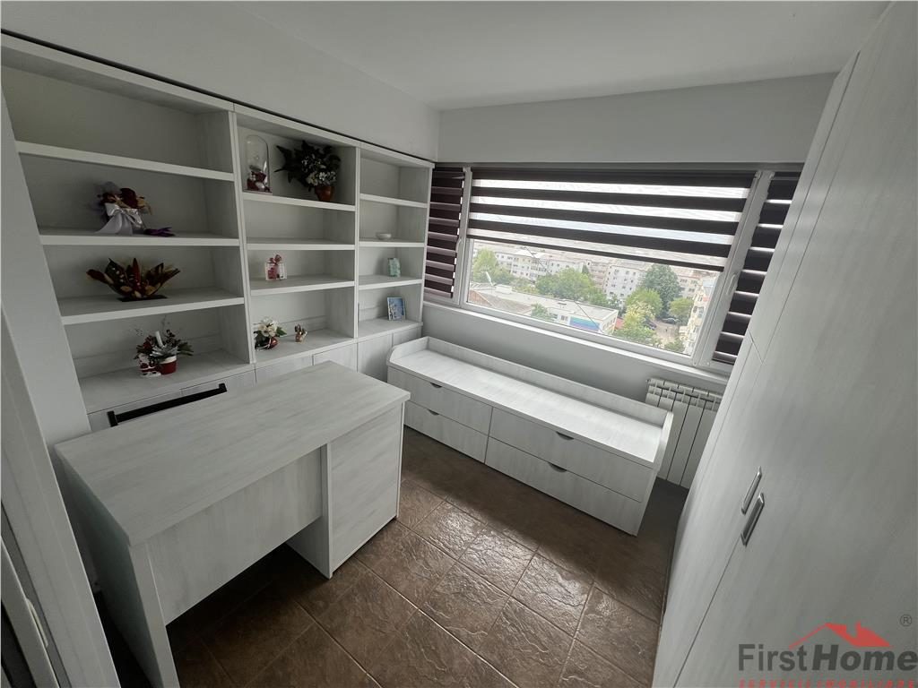 Apartament 2 camere, etaj 8, lift nou, zona Piata Unirii- scoala 9 - foto 13