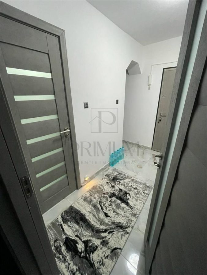 DACIA - ETJ.2 - CENTRALA - RENOVAT - ZONA DE INTERES - foto 8