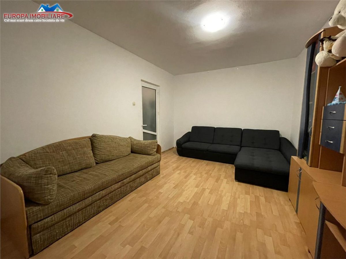 Apartament cu 2 camere de vanzare zona centrala-Tulcea - foto 2