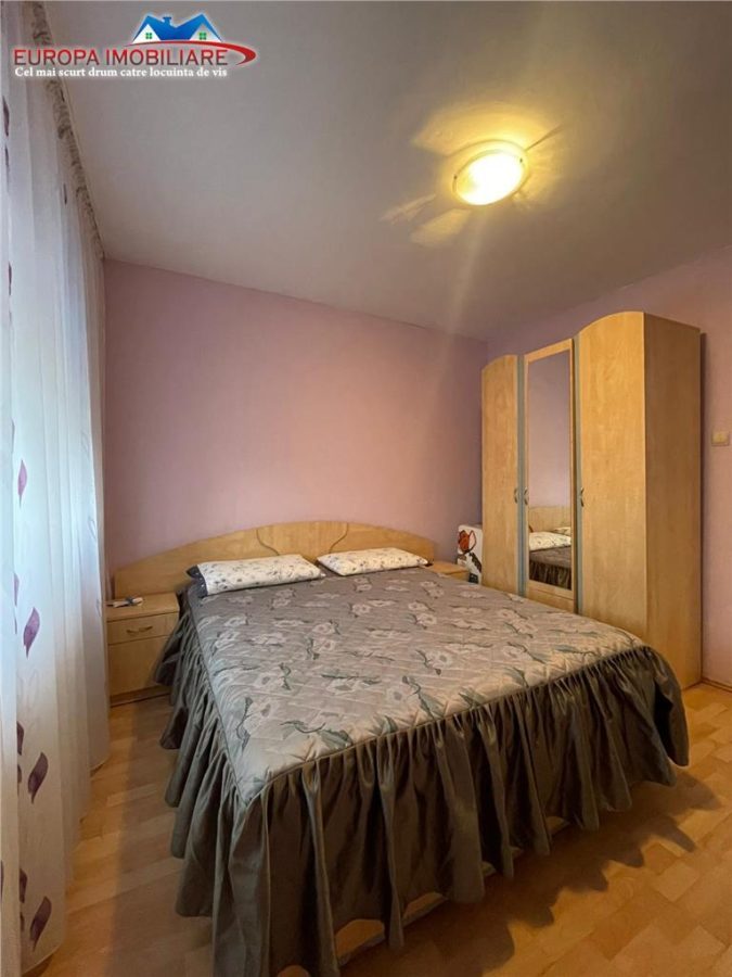 Apartament cu 2 camere de vanzare zona centrala-Tulcea - foto 3