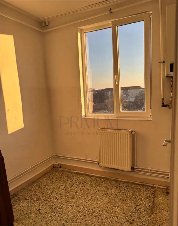 Dambovita - 2 Camere - Etaj intermediar cu LIFT - Decomandat - Centrala termica proprie - Customizabil - foto 3