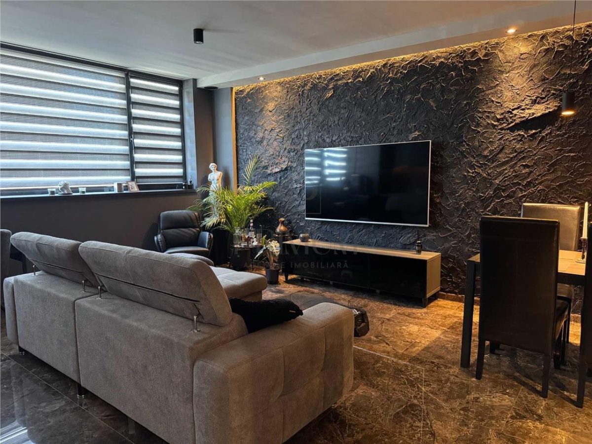 TORONTAL XCITY - 3 CAM - 2 BAI - SISTEM SMART - MOBILAT - UTILAT || - 