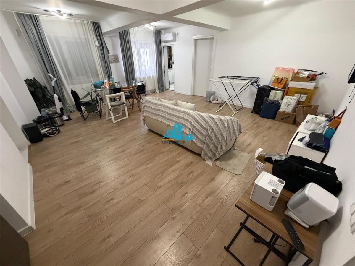 Vanzare apartament 5 camere Obor, boxa, loc parcare, centrala proprie, fara risc seismic - foto 2