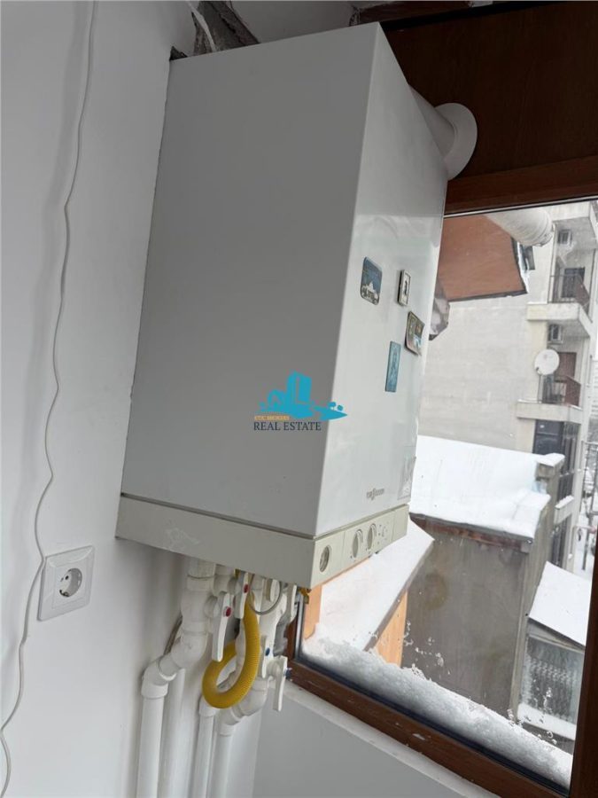 Vanzare apartament 5 camere Obor, boxa, loc parcare, centrala proprie, fara risc seismic - foto 19