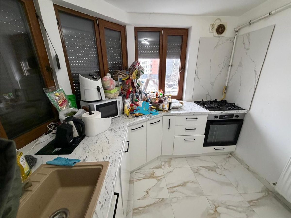 Vanzare apartament 5 camere Obor, boxa, loc parcare, centrala proprie, fara risc seismic - foto 20