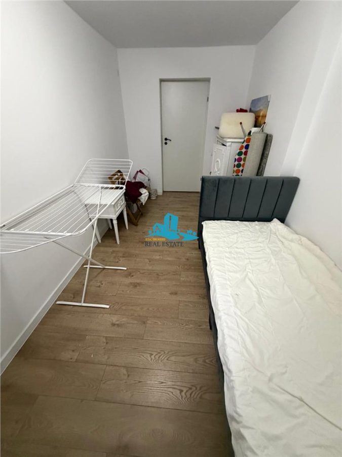 Vanzare apartament 5 camere Obor, boxa, loc parcare, centrala proprie, fara risc seismic - foto 7
