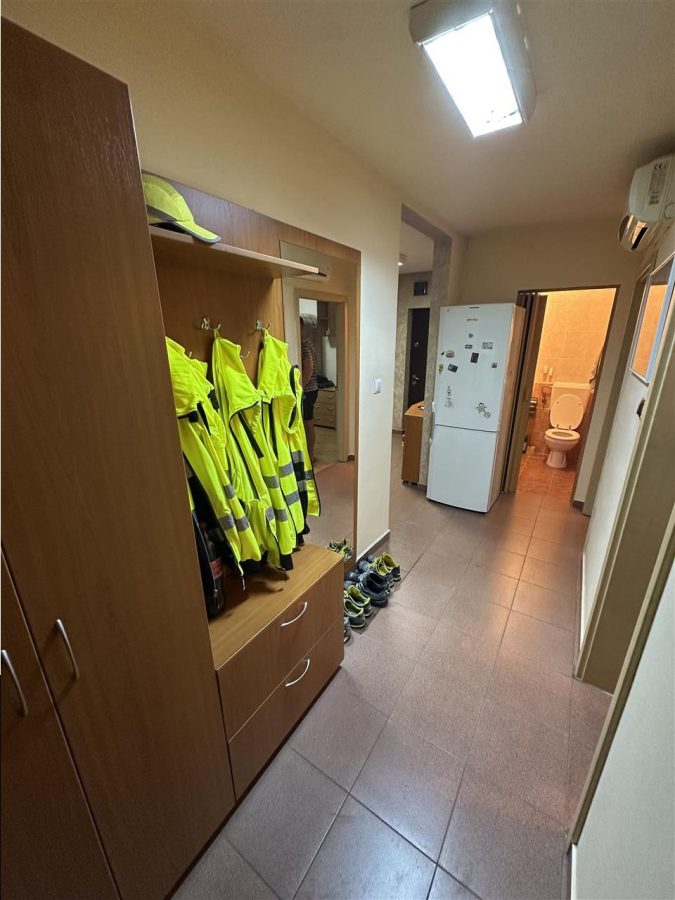 3 camere decomandat cu centrala - foto 4