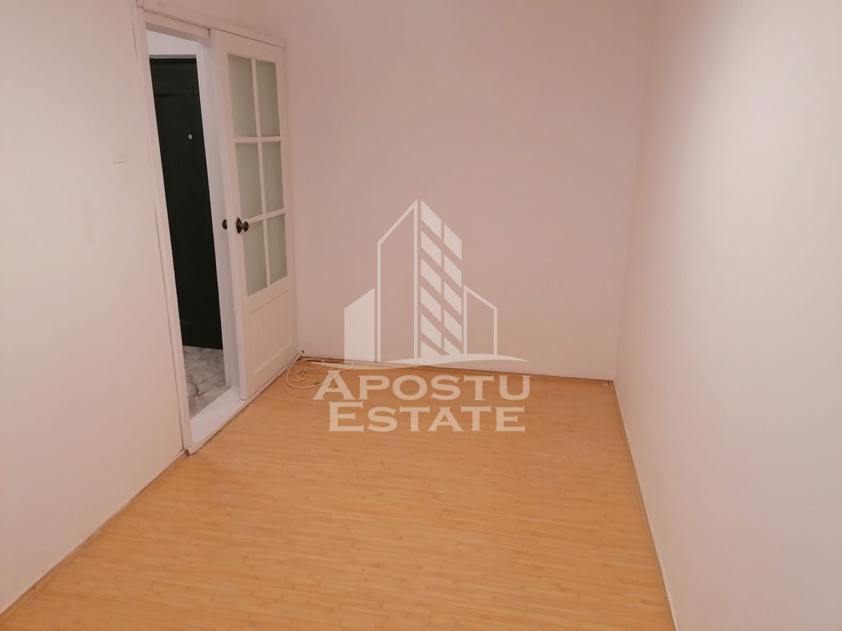 Apartament cu 1 camera, etajul 1, centrala proprie, zona Buziasului - foto 2