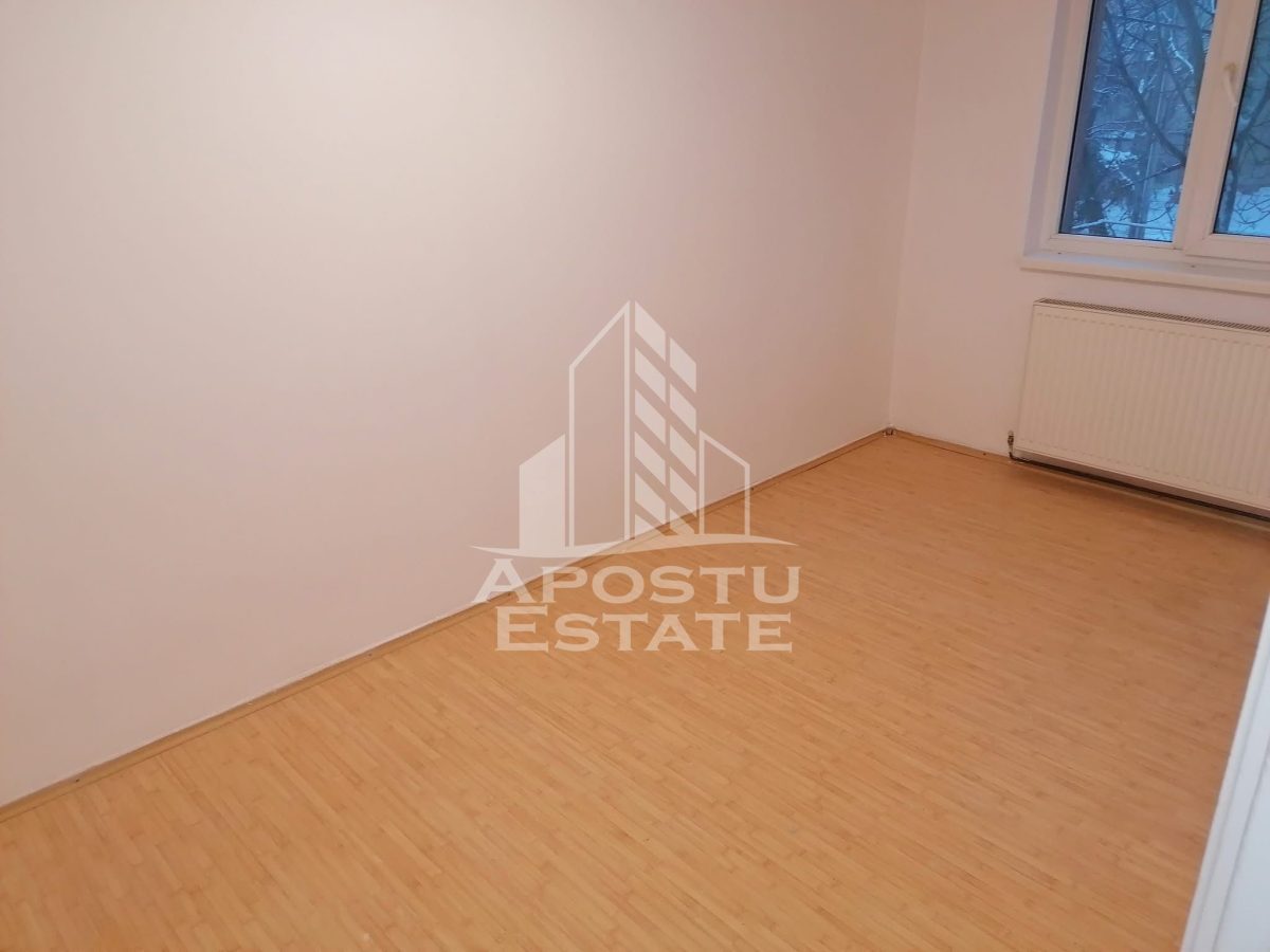Apartament cu 1 camera, etajul 1, centrala proprie, zona Buziasului - foto 3