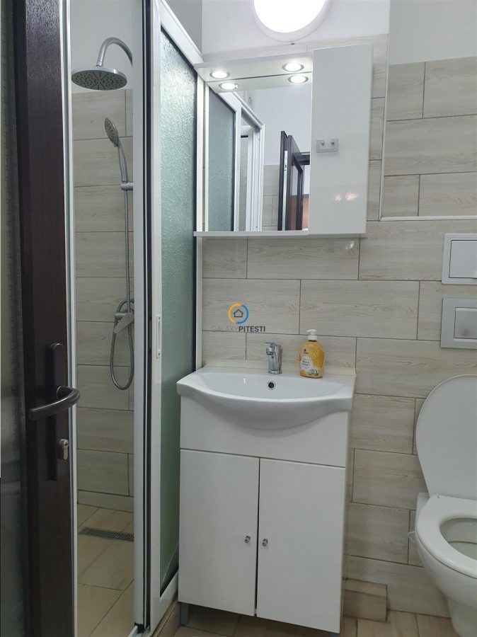 Inchiriere garsoniera Trivale - foto 5