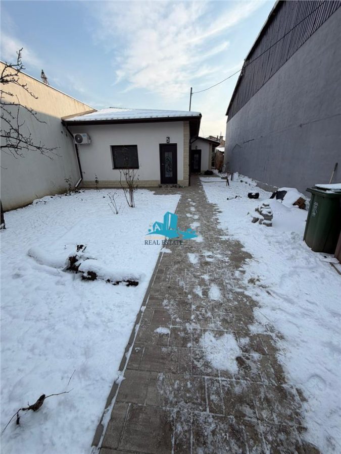 Vanzare casa 3 camere, 2 bai, curte 300 mp, Parc Bazilescu, renovata integral - foto 3