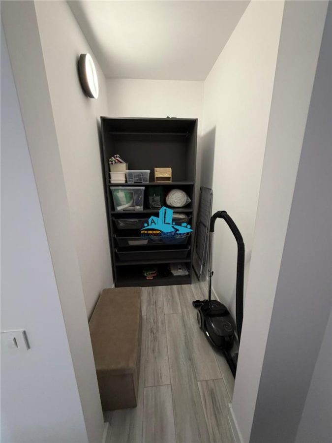 Vanzare casa 3 camere, 2 bai, curte 300 mp, Parc Bazilescu, renovata integral - foto 10