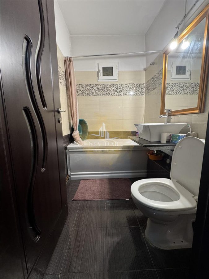 Dacia - 3 camere , Centrala proprie , Etaj 4 - foto 5