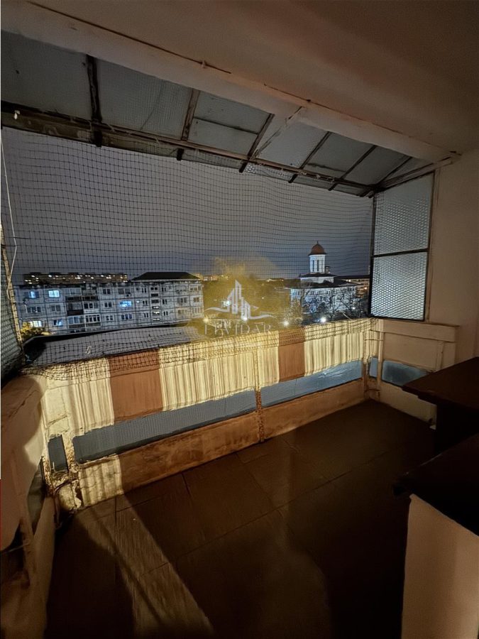 Dacia - 3 camere , Centrala proprie , Etaj 4 - foto 6