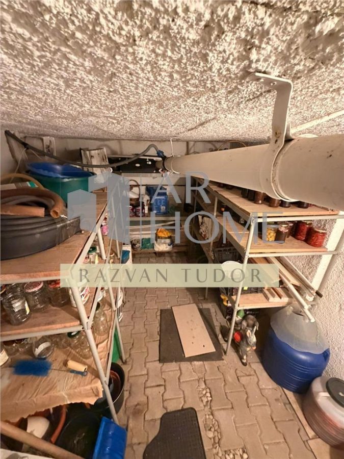 Casa 5 camere lux , cu garaj , beci ,  Ploiesti , ultracentral - foto 18