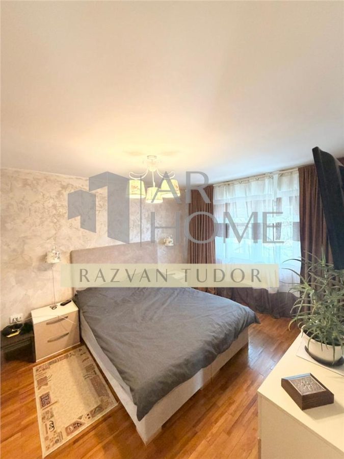 Casa 5 camere lux , cu garaj , beci ,  Ploiesti , ultracentral - foto 4