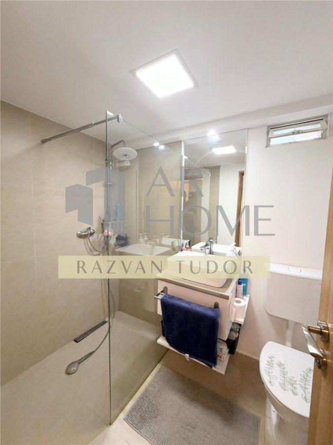 Casa 5 camere lux , cu garaj , beci ,  Ploiesti , ultracentral - foto 9