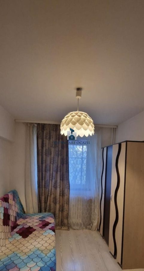 Inchiriere Apartament 3 Camere Decomandat Berceni-Huedin - 