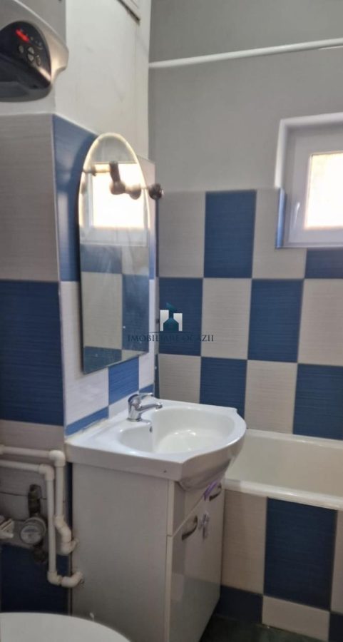 Inchiriere Apartament 3 Camere Decomandat Berceni-Huedin - foto 2