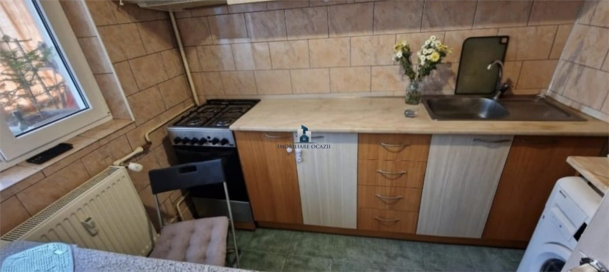 Inchiriere Apartament 3 Camere Decomandat Berceni-Huedin - foto 3