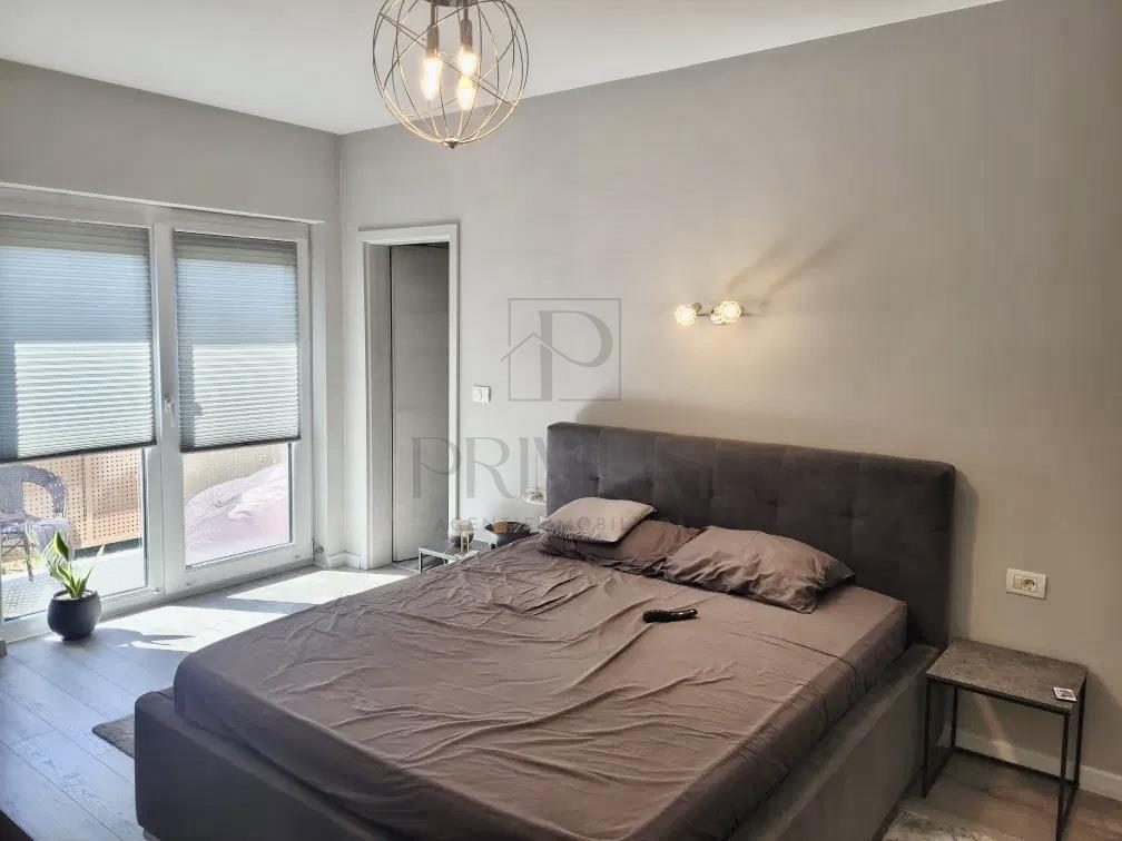 CHISODA - 4 CAMERE SI 3 BAI - DRESSING - LUX - 2 LOCURI DE PARCARE - 2 BALCOANE - ZONA BUNA - foto 3