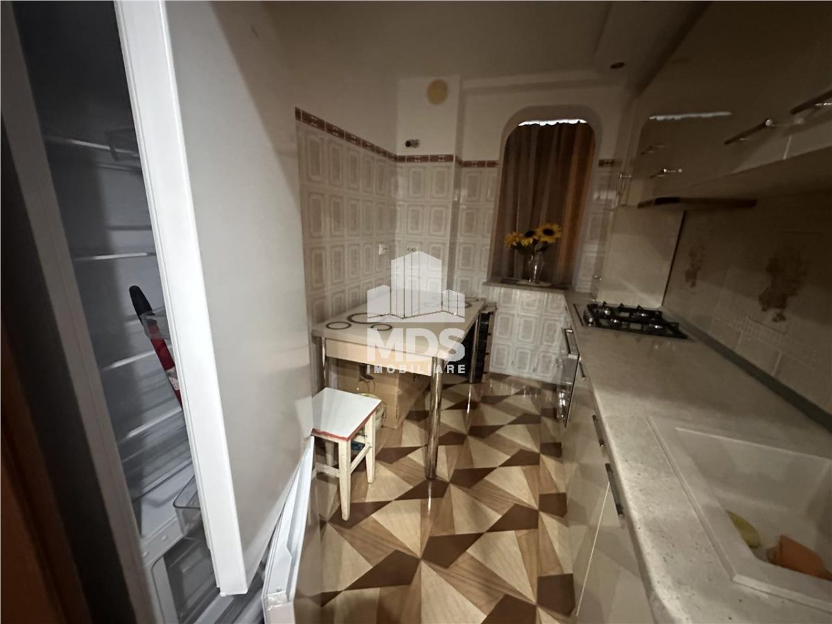 2 camere etaj 1 in bloc anvelopat - foto 8