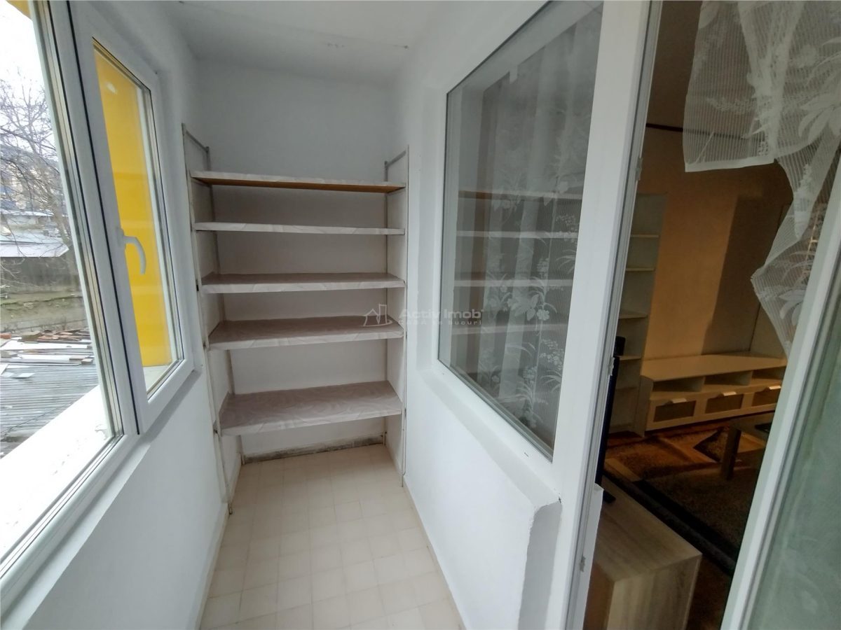 Oravita, Chirie, 3 Cam, Et. 1, Garaj Inclus, Zona Garii - foto 14