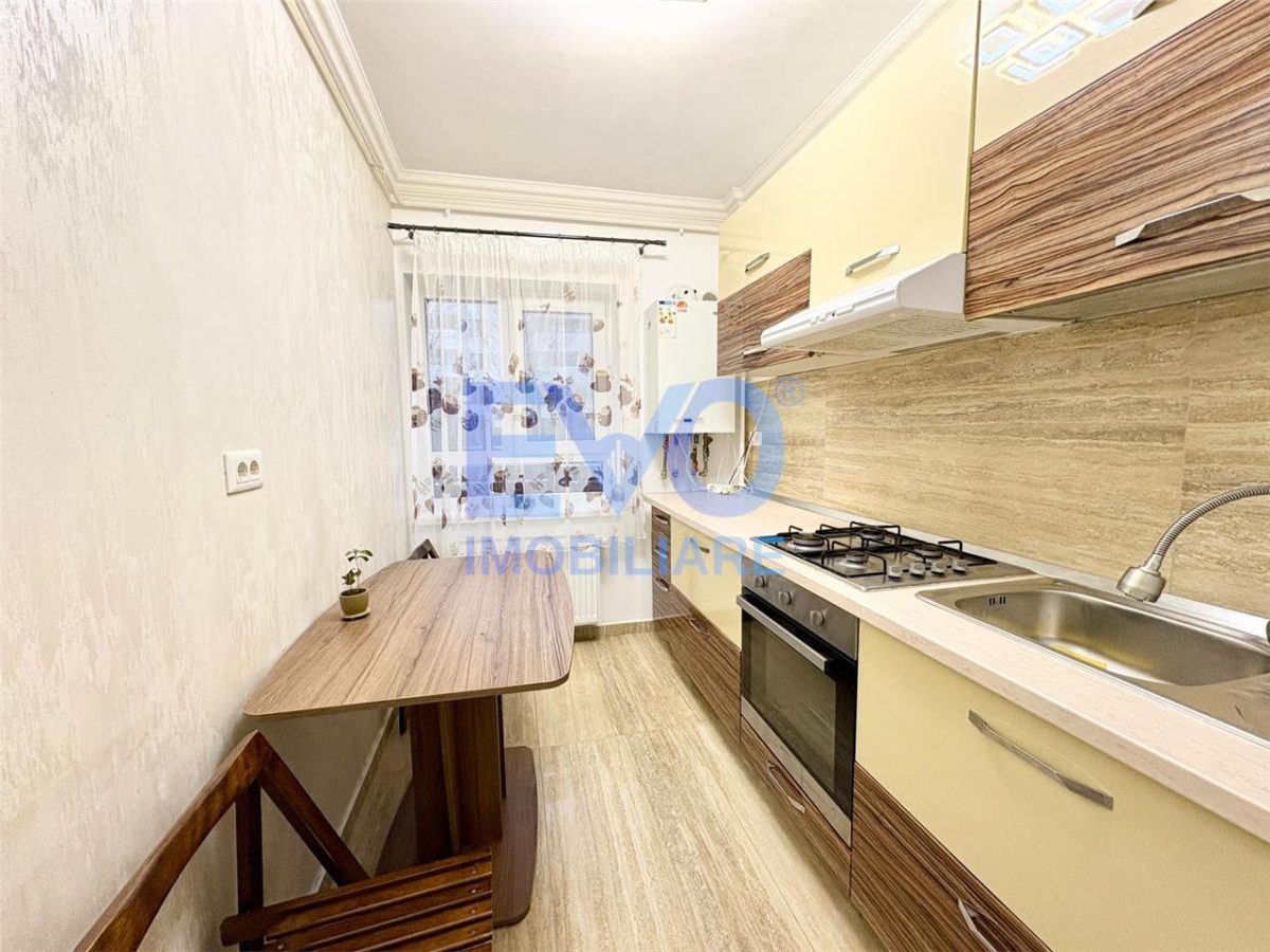 Apartament 1 camera, decomandat, balcon mare, Valea Lupului, Iasi - 