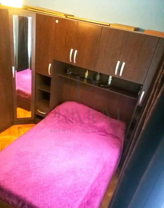 SAGULUI - ET 1 LIFT -- BLOC IZOLAT - 3 CAMERE - CENTRALA PROPRIE - CLIMA - DECOMANDAT - foto 3