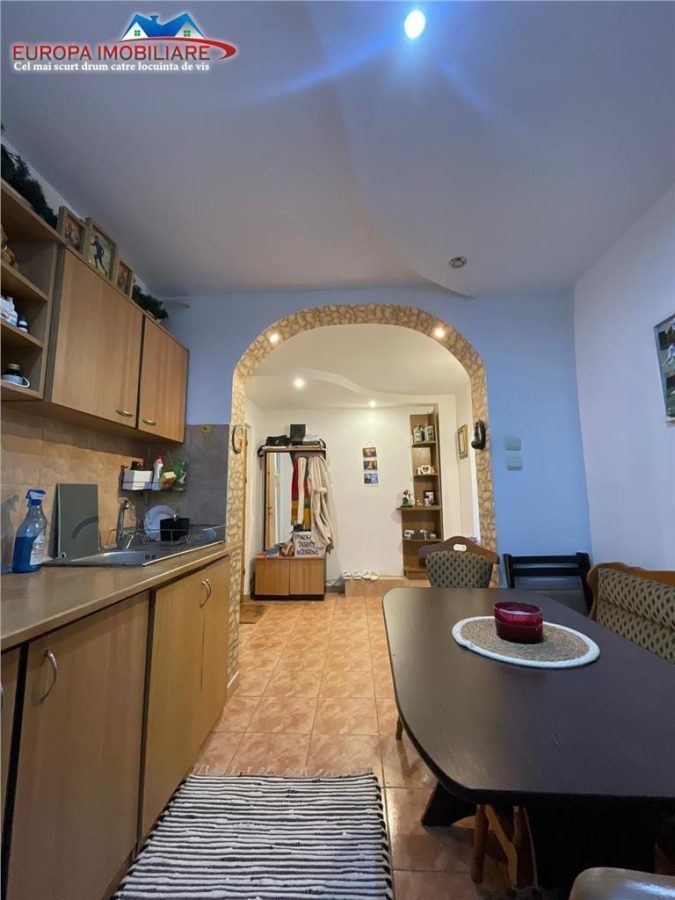 Apartament cu 2 camere de vanzare zona Podgoriilor- Tulcea - foto 2