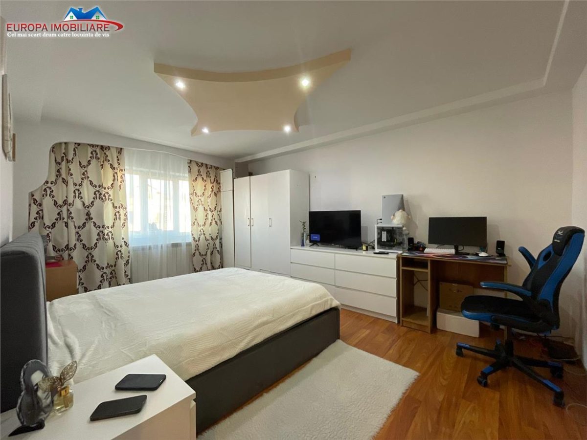 Apartament cu 2 camere de vanzare zona Podgoriilor- Tulcea - foto 3