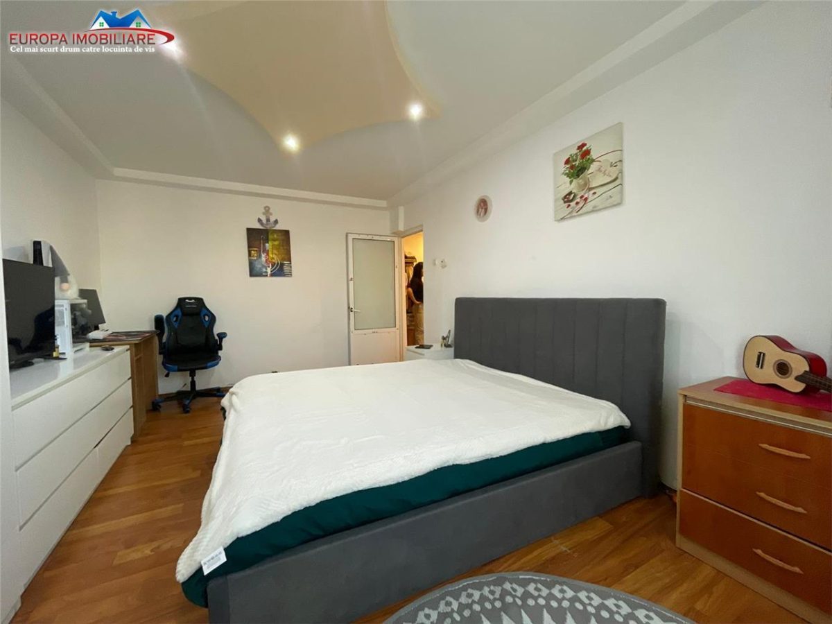 Apartament cu 2 camere de vanzare zona Podgoriilor- Tulcea - foto 4